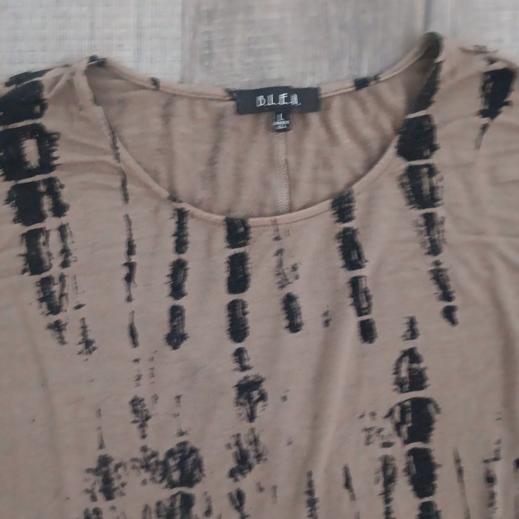 Bleu ladies shirt - Picture 2 of 3